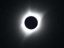 Ring of Fire Eclipse 2021: Date, Time and How to Capture the Moment With Your Mobile Phone
