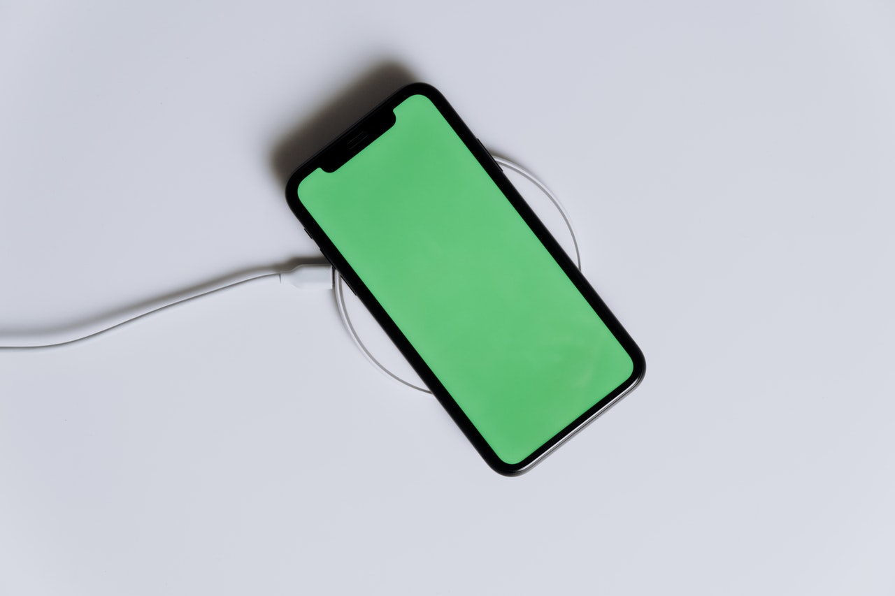 Afraid Of The Iphone Green Screen Of Death Major Causes And 5 Ways To Save Your Apple Device Itech Post