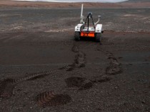 China Rover Extends Stay on Mars: Zhurong Will Take a Break Before Resuming its Mission