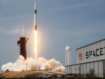 SpaceX Falcon Launch: Dragon Capsule Contains Robot Arm, Shrimp, Avocados and More Strange Payload [Where to Rewatch Rocket Flight] 