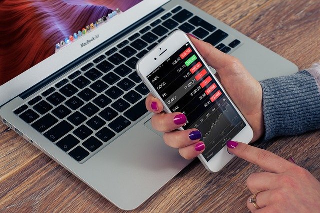 Top 5  Stock Trading Apps To Use in 2021