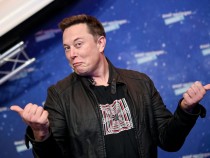 Elon Musk Wants to Give Jeff Bezos a Silver Medal for Being No. 2, Trolls Ex-Amazon CEO Again Over NASA Dispute