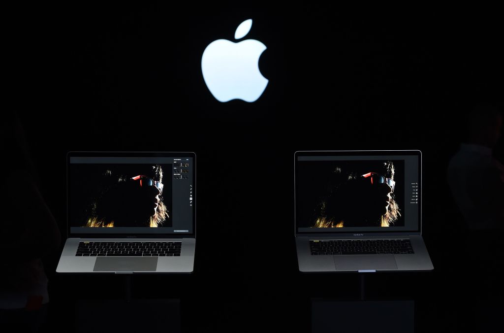 Apple’s First MacBook Pro with Touch Bar Set To Be ‘Vintage’ — What Does This Mean? 