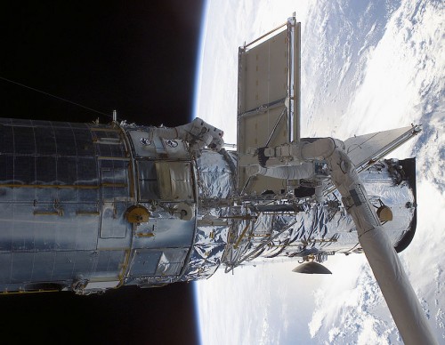 NASA Hubble Space Telescope Shuts Down After Big Glitch; Safe Mode Activated