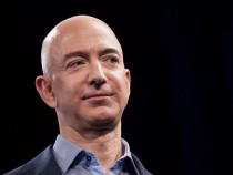 Jeff Bezos Space Prediction: Blue Origin Founder Sees Humans Being Born in Space, Earth Becoming Tourist Attraction