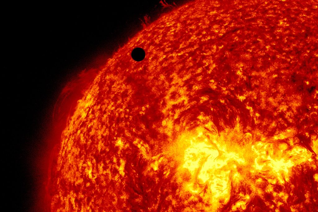 NASA Spacecraft 'Touches' the Sun! Technology Behind Solar Parker Probe to Withstand Heat, Revealed