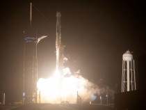 Elon Musk Tweets Video of Epic Starship Super Heavy Steering Test; Teases Power of Raptor Engine!