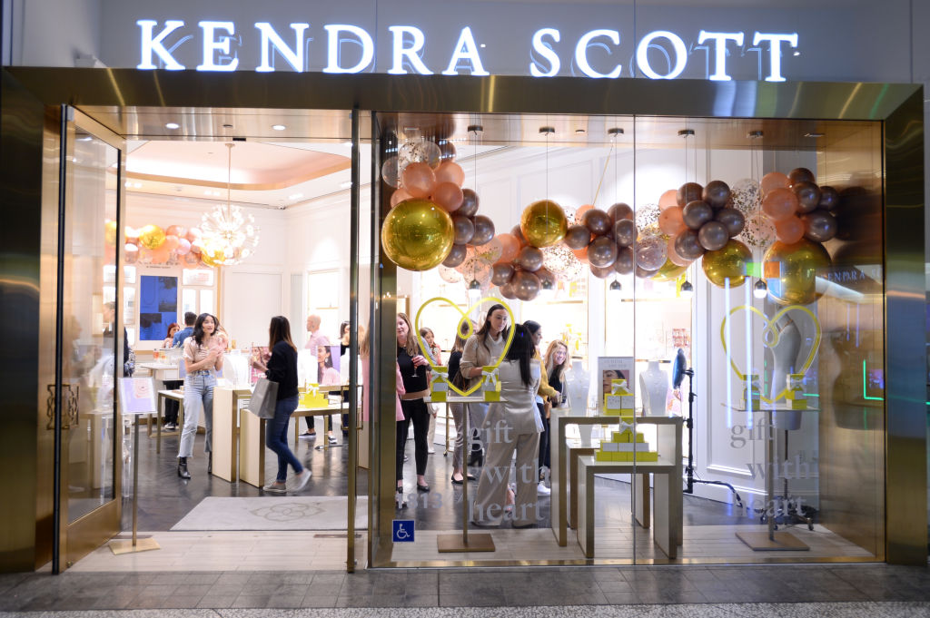 Kendra Scott 50% Discount: How to Get Massive Cut in Your Next Jewelry Purchase