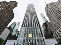 New York Apple Store Opens Again For Pick Up Only After Store Close Backlash