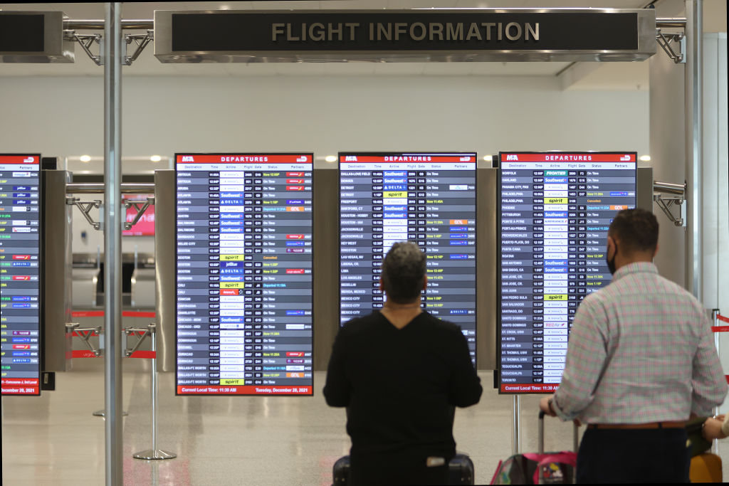 Did You Know Your Flight Is Canceled? How to Track Airline Flight Cancellations Amid COVID-19 Omicron Surge