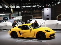 2022 Supercars Watch: Porsche 718 Cayman GT4 RS, Chevy Corvette Z06 and Aston Martin Vanquish! 