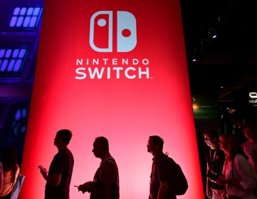 Nintendo to Skip 'Switch Pro' for Next-Gen Console in 2024, Says Analyst