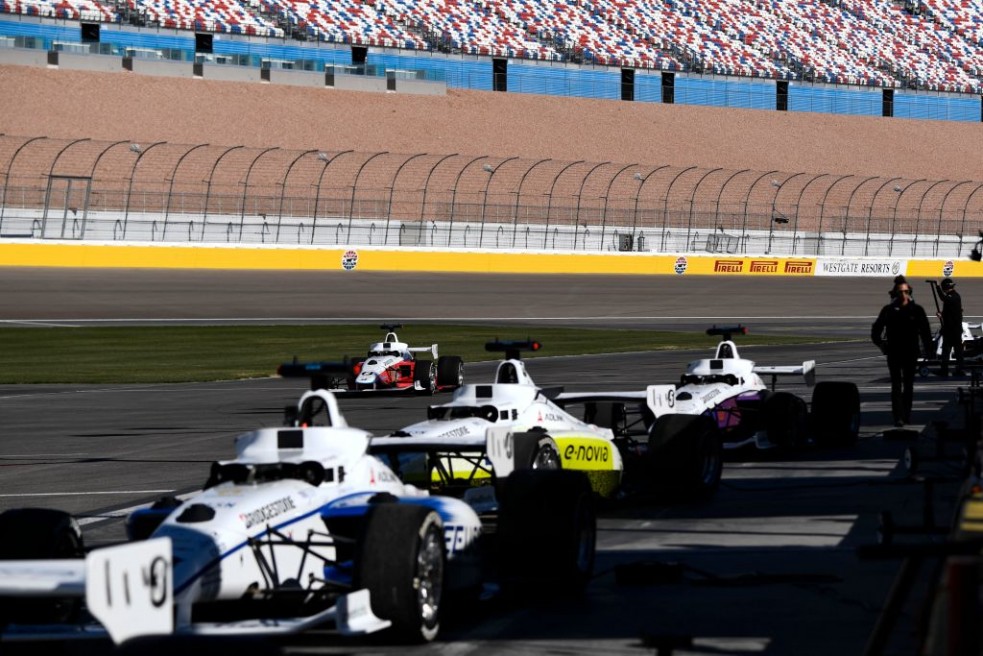 ces 2022 highlights self driving formula 1 cars race las