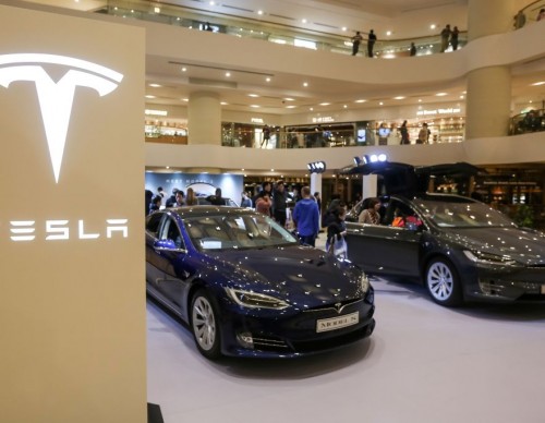 Tesla Quality Issues: Viral TikTok Video Shows Major Complaints About Elon Musk's Tesla Car