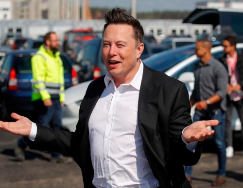Teenager Hacks 20 Tesla Vehicles Through Shocking Flaw; But Elon Musk, Tesla Not at Fault! 
