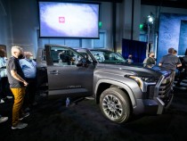2022 Toyota Tundra Review Reveals Shocking Issues: Interior Problems, Scary Auto-Breaking System Major Turnoffs