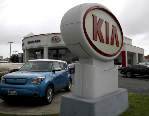 Kia Recalls Over 400K Cars Due to Airbag Flaw: Forte, Koup, Sedona, Soul Models Affected