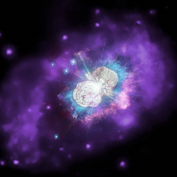 #SpaceSnap: Foto de Etta Carine del Telescopio Espacial Hubble y el Laboratorio de Rayos X Chandra