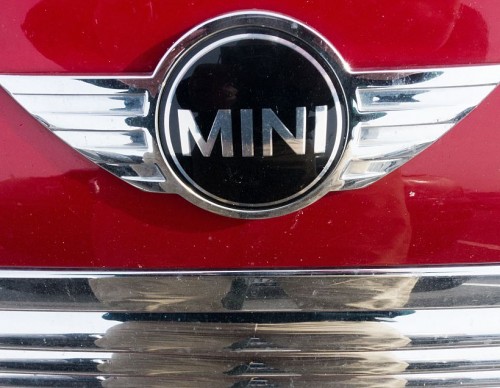 MINI Rolls Out New Pat Moss Edition Ahead of International Women's Day