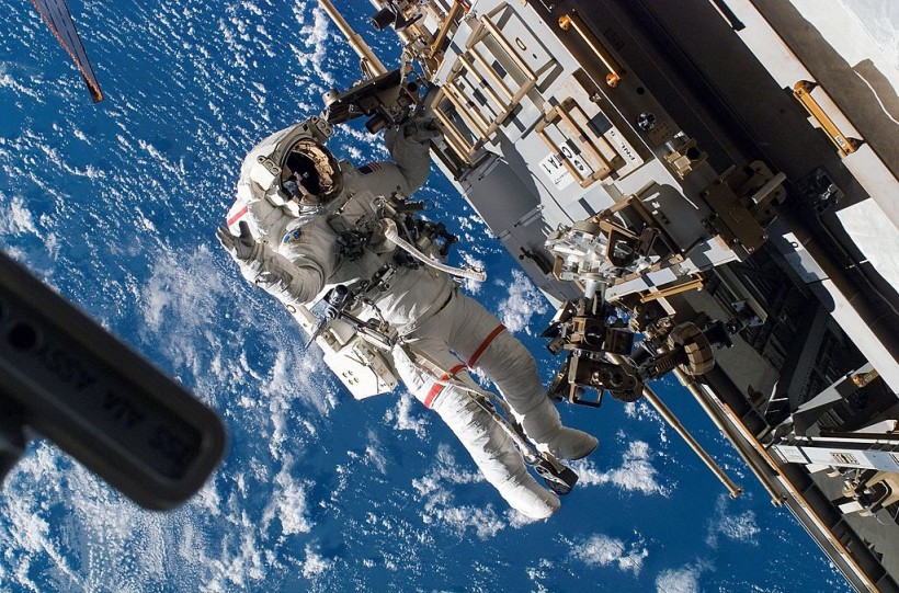 NASA Completes the 247th Spacewalk for International Space Station’s Solar Arrays