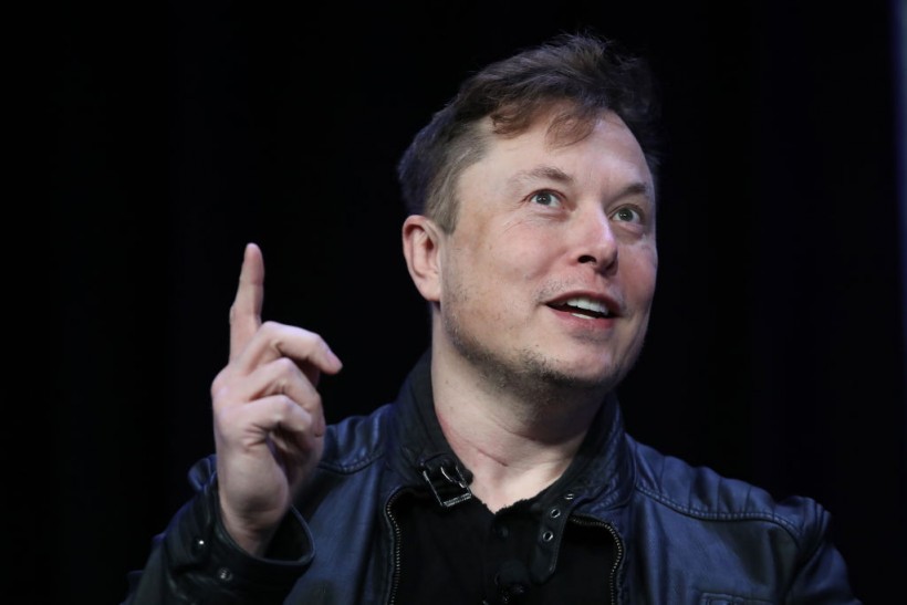 SpaceX CEO Elon Musk Believes Moon Landing in 2029: Does This Mean NASA Artemis? 