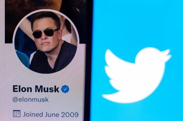 Twitter Board Adopts Poison Pill Measure in Response to Elon Musk's Offer as New Challenger Emerges