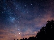 Eta Aquarid Meteor Shower Guide 2022: Where to Watch, Peak Times, How to Take a Photo, and More!