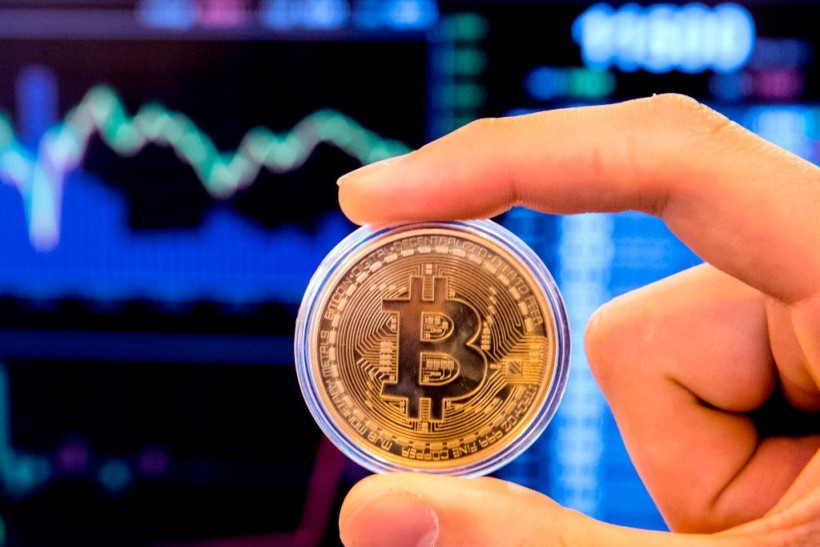 Cryptocurrency Price Drop: Bitcoin Drops To Its Lowest Value Since July 2021