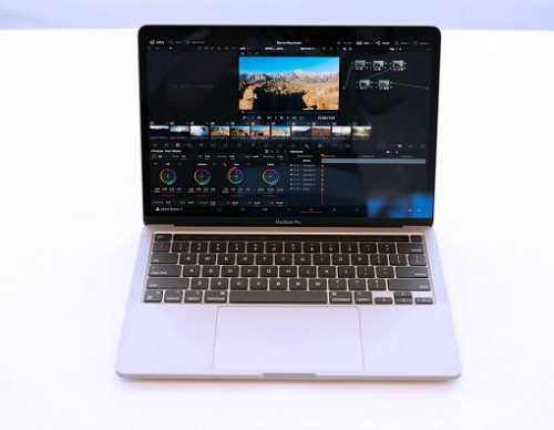 Apple M2 vs. M1 Chip Benchmark Leak: Is the New MacBook Pro Faster? 