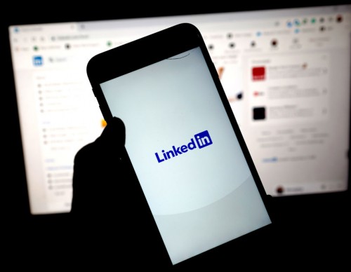 Crypto Fraud on LinkedIn Seen as a 'Significant Threat' by the FBI
