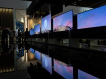 Here’s Everything You Need to Know About OLED and QLED Television – Which is the Better Option?	