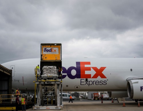 FedEx Will Take a Photo of Your Package as Proof of Delivery