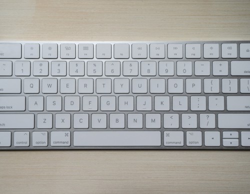 How To Improve Your Comfort While Working with an Ergonomic Keyboard