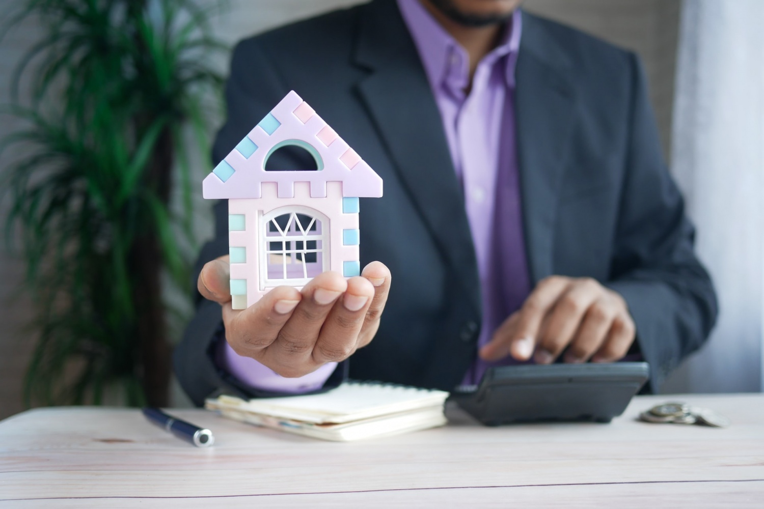 How Can Mortgage Brokers Help You Get Loans at Affordable Rates?