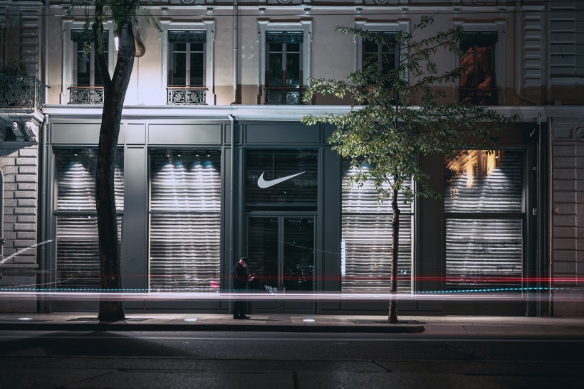 Nike store landscape picture