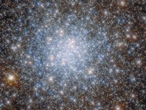 Hubble Space Telescope Snaps a Photo of a Globular Cluster in Constellation Sagittarius