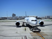 Boeing Delivers Its First 787 Dreamliner to American Airlines