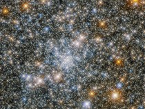Hubble Space Telescope Snaps Photo of a Globular Cluster in Constellation Sagittarius
