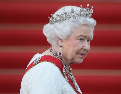 Hackers are Using the Death of Queen Elizabeth II To Exploit Microsoft Credentials