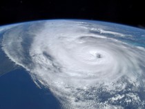 ISS Astronaut Snaps Photos of Hurricane Ian as It Hits Florida