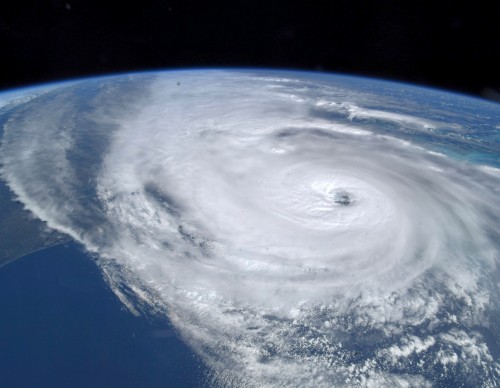 ISS Astronaut Snaps Photos of Hurricane Ian as It Hits Florida