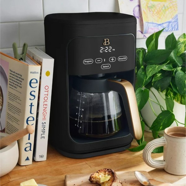 Coffee Machine, Gourmia GCM3259BK 12-Cup Programmable Hot & Iced Coffee  Maker with Brew Later, Keep Warm, Freshness Timer, and Pause & Serve