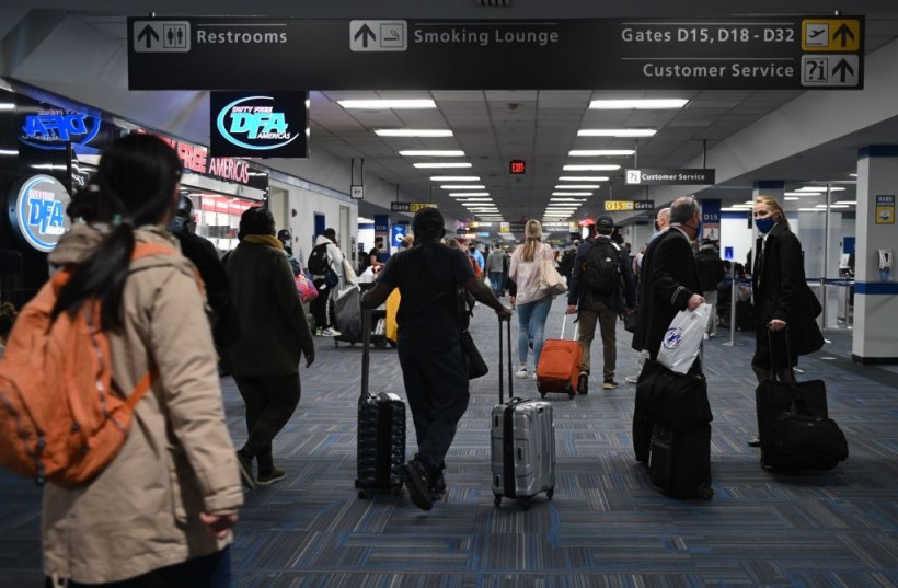 Airlines Cancel Over 3,000 Flights on Christmas Morning Due to Severe Winter Weather
