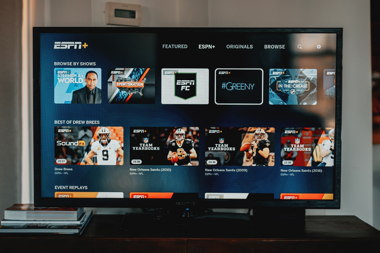 Is   TV Worth It? 5 Reasons to Sign Up