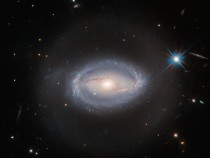 Hubble's picture of Z 229-15