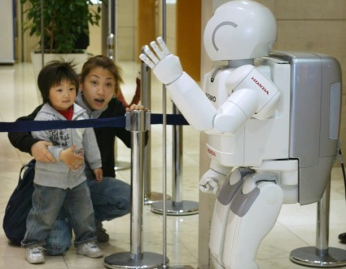 Robots Solve Airport Confusion