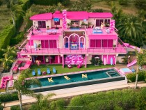 Barbie Malibu dreamhouse