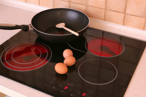 Pros and Cons of Electric and Induction Stoves