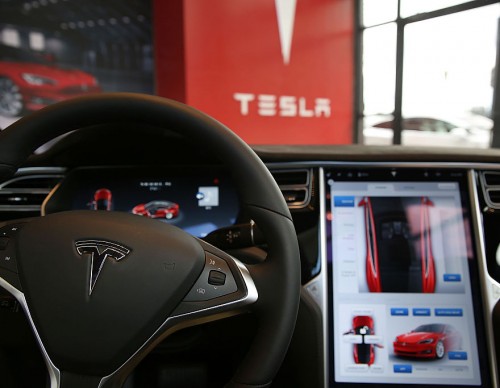 Tesla Drivers Record Highest Road Accident Rate, Study Says