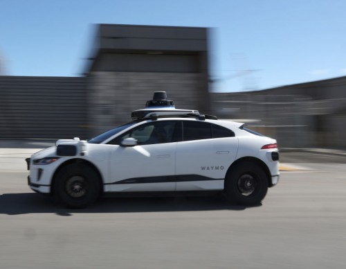 Waymo Driverless Cars Rolls Out on Arizona Highways